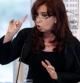 La presidenta de Argentina, Cristina Fernández de Kirchneren una conferencia de prensa en Buenos Aires, en la que anunció la utilidad pública y sujeto a expropiación del 51% del patrimonio de la petrolera YPF, controlada por la española Repsol