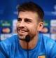 Gerard Piqué sonríe durante la rueda de prensa