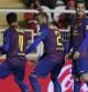 Alves y Thiago celebran con un baile el séptimo gol ante el Rayo Vallecano
