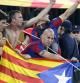 Aficionados del FC Barcelona en el estadio Vicente Calderón de Madrid, durante la final de la Copa del Rey