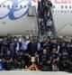 Los jugadores del Barça llegan a Barcelona con la Copa del Rey