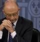 Cristóbal Montoro, ministro de Hacienda, durante la rueda de prensa posterior al Consejo de Ministros