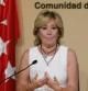 Esperanza Aguirre, presidenta de la Comunidad de Madrid, durante una rueda de prensa en la que ha anunciado que dimite de su cargo