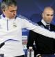 José Mourinho y Zinedine Zidane, antes de comenzar una rueda de prensa
