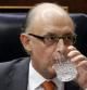 El ministro de Hacienda, Cristóbal Montoro, durante el debate de los Presupuestos Generales del Estado para 2013 que se celebra hoy en el Congreso de los Diputados.