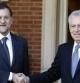 El presidente del Gobierno, Mariano Rajoy, y el de Italia, Mario Monti, a las puertas de La Moncloa