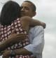 Barack Obama abraza a su esposa Michelle. Es la imagen que ha colgado el demócrata cuando se ha conocido su reelección.