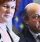 El ministro español de Economía, Luis de Guindos, a la derecha, y la presidenta de la Comisión de Asuntos Económicos de la Eurocámara, Sharon Bowles, a la izquierda.
