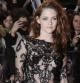 La actriz estadounidense Kristen Stewart a su llegada al estreno de la película "The Twilight saga: Breaking Dawn Part 2", en Londres (Reino Unido).