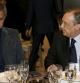 El técnico y el presidente del Real Madrid durante la tradicional comida de Navidad en el Santiago Bernabeu.