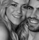 Shakira y Piqué sonrientes