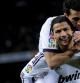 Cristiano Ronaldo celebra su segundo tanto en el clásico