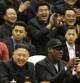 Kim Jong Un y Dennis Rodman miran un partido de baloncesto en Pyongyang