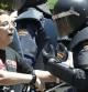 Un antidisturbios de la Policía Nacional, durante una manifestación en Madrid