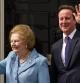 Tatcher y Cameron el el 10 de Downing Street el 8 de junio de 2010
