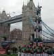 Els Castellers de Vilafranca han actuat a Londres lluint samarretes amb publicitat