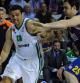 Diamantidis ante la defensa de Lorbek