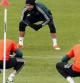 El portugués Cristiano Ronaldo regresó esta mañana a la dinámica de grupo en el entrenamiento en la ciudad deportiva de Valdebebas, previo al duelo de semifinales de Liga de Campeones ante el Borussia Dortmund, en el que el conjunto español buscará remontar el 4-1 de la ida en el estadio Santiago Bernabéu