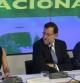 El presidente del Gobierno, Mariano Rajoy, escucha al vicesecretario del PP Carlos Floriano, junto a la secretaria general del partido, María Dolores de Cospedal, y el vicesecretario Javier Arenas, al inicio de la reunión del Comité Ejecutivo Nacional de la formación