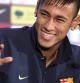 Neymar atiende a los medios durante la rueda de prensa de presentación en Barcelona