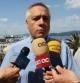 Pere Navarro atienda a la prensa en Palamós