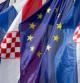 Las banderas de Croacia y de la UE ondean juntas en Zagreb