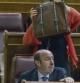 El líder del PSOE, Alfredo Pérez Rubalcaba, en su escaño del Congreso