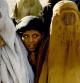 Imagen de un grupo de mujeres vestidas con burka