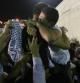 Quince presos palestinos liberados en la franja de Gaza son recibidos por cientos de familiares