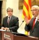 El expresidente del Parlament Joan Rigol presenta junto a Francesc Homs el informe sobre la primera reunion del Pacte Nacional pel Dret a Decidir