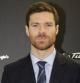 El jugador del Real Madrid, Xabi Alonso, posa durante la presentación de la nueva colección de Emidio Tucci