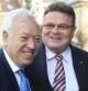 El ministro español de Asuntos Exteriores, José Manuel García-Margallo, que realiza su primera visita oficial a Lituania, país con el que España quiere estrechar las relaciones políticas y económicas y recabar su apoyo para la candidatura al Consejo de Seguridad de la ONU para 2015-2016, momentos antes de la reunión mantenida con su homólogo lituano, Linas Linkevicius.