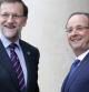 El presidente del Gobierno, Mariano Rajoy, es recibido por su homólogo francés, François Hollande, a su llegada al Palacio del Elíseo