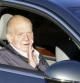 El Rey Juan Carlos, a su llegada al Hospital Universitario Quirón de Madrid para ser sometido a la operación en la que el cirujano Miguel Cabanela le implantará una prótesis definitiva en la cadera izquierda