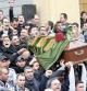Imagen del funeral multitudinario para despedir en Beirut al exministro libanés Mohamad Chatah, asesinado el viernes en un atentado con coche bomba