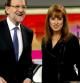 El presidente del Gobierno, Mariano Rajoy, junto a la periodista Gloria Lomana, momentos antes de la entrevista en Antena 3 Televisión