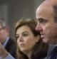 El ministro de Economía y Competitividad, Luis de Guindos, la vicepresidenta del Ejecutivo, Soraya Sáenz de Santamaría y el titular de Justicia, Alberto Ruiz Gallardón, durante la rueda de prensa posterior a la reunión del Consejo de Ministros celebrada esta mañana en La Moncloa