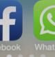 Iconos de Facebook y WhatsApp en un smartphone