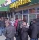 Colas en el principal banco de Simferopol