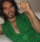 Russell Brand rinde homenaje a Conchita Wurst