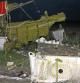 Los restos del fuselaje del avión derribado en Ucrania han quedado esparcidos cerca de Donetsk