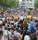 L'Àliga, uno de los elementos del Seguici más queridos, bailando en la plaza de la Font de Tarragona