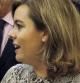 La vicepresidenta del Gobierno, Soraya Sáenz de Santamaría, y la ministra de Empleo y Seguridad Social, Fátima Báñez, durante el pleno que se celebra en el Congreso de los Diputados
