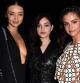 Miranda Kerr, Odeya Rush y Selena Gomez, en el desfile de Louis Vuitton el 1 de octubre de 2014 en Paris