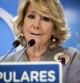 La presidenta del PP de Madrid, Esperanza Aguirre, durante la rueda de prensa ofrecida esta tarde en la sede del partido