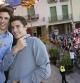 Los hermanos Marc (d) y Álex Márquez (d2) posan en el balcón del ayuntamiento de Cervera.