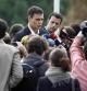El secretario general del PSOE, Pedro Sánchez, atiende a los medios de comuniciación tras la reunión que ha mantenido con representantes de sectores sociales y culturales de Catalunya