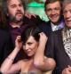 El director Peter Jackson, con algunos de los actores de la película