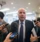 El senador republicano John Mccain habla con la prensa sobre el informe sobre las torturas de la CIA