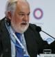 Miguel Arias Cañete, comisario europeo de acción por el Clima y Energía, durante una rueda de prensa en la Conferencia sobre Cambio Climático en Lima